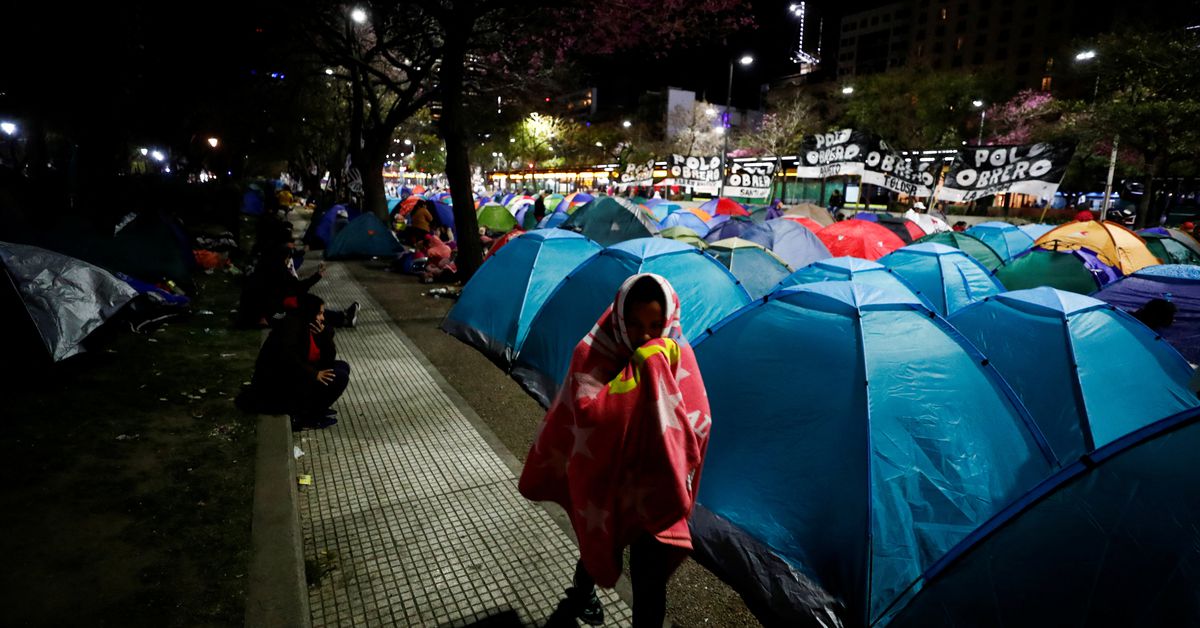Argentina's economic crisis draws protests even as poverty rate eases