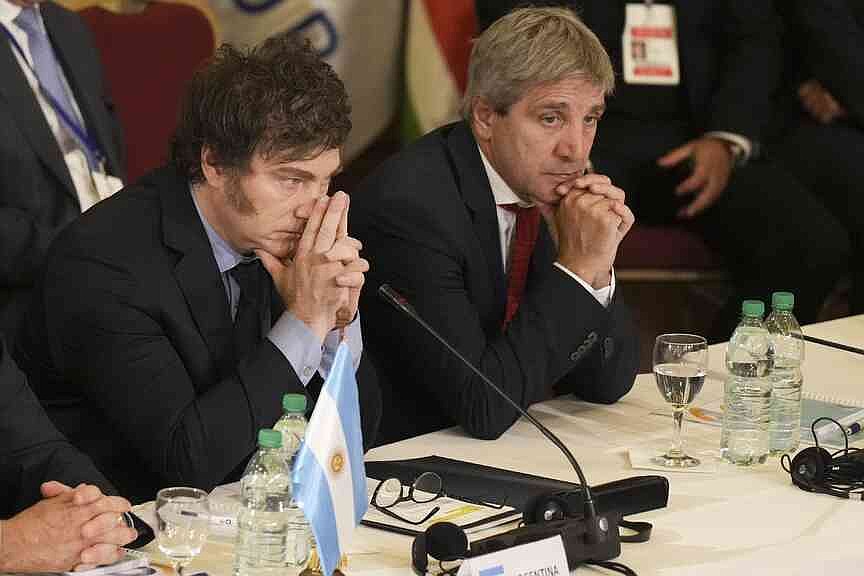 $20B loan allows Argentina to lift strict currency controls
